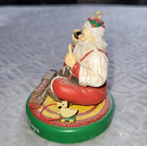 🎅Vintage COCA-COLA Santa Christmas Ornament - Picture 2 of 9